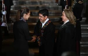 Hugo Aguilar instala la nueva Corte: 