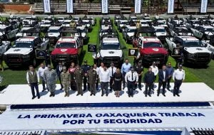 Policías de Oaxaca reciben armamento de origen israelí
