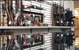 México deplora fallo de la Suprema Corte de EU por rechazar demanda contra fabricantes de armas