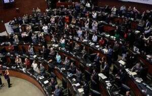 El Senado rinde un homenaje a Silvia Pinal (Video)