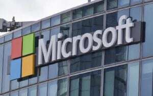 Microsoft despide a empleados que organizaron una vigilia por los palestinos asesinados en Gaza