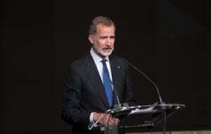 El Felipe VI de España plantea “hablar con franqueza de posibles discrepancias" con Iberoamérica