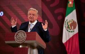 AMLO defiende imagen de la “santa muerte” publicada por Morena; “se llama libertad religiosa”