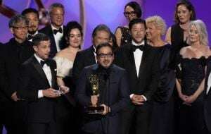 "Shogun" gana el Emmy como Mejor Drama y "Hacks" da la sorpresa en Comedia