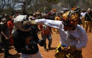 “Entre más daño es mejor”: el pueblo de Guerrero que organiza peleas y danzas para que llueva (Video)