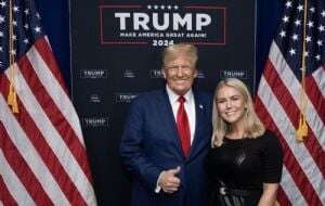 Incondicional a Trump: Karoline Leavitt sería la vocera más joven en la historia de la Casa Blanca