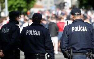 Niño de 12 años acuchilla a seis compañeros en una escuela en Portugal