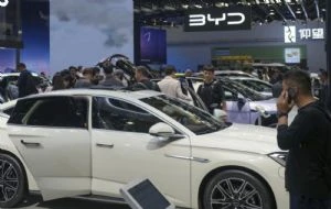 México se separa de China y Rusia con aranceles; autos chinos, el primer objetivo