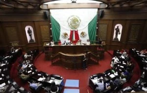 Congreso de Michoacán denunciará al Movimiento del Sombrero por protesta en el Palacio Legislativo