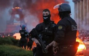 PSG: Cuando la celebración deportiva desata los demonios de la violencia