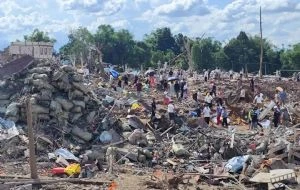 Explosión en edificio que almacenaba explosivos en Myanmar deja más de 45 muertos