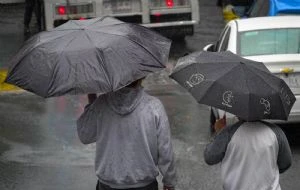 Chubascos y lluvias en más de la mitad del país este miércoles; alertan por descargas eléctricas