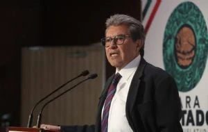 Monreal se deslinda de denuncia contra periodistas y Sergio Mayer