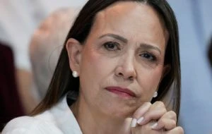 María Corina Machado promete volver del exilio y postularse de nuevo a la presidencia