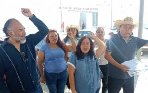 Exigen citar a AMLO, Cuauhtémoc Blanco y Hugo Eric Flores por el asesinato de Samir Flores