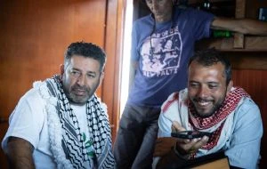 Israel deporta a dos activistas detenidos por liderar una flotilla de ayuda humanitaria a Gaza