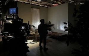 “Chronovisor”, la apuesta internacional de Alex Peña, diseñador de producción mexicano