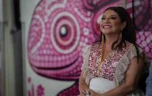 Adiós al ajolote: canchas de futbol y turismo matan al anfibio en Xochimilco, alerta estudio