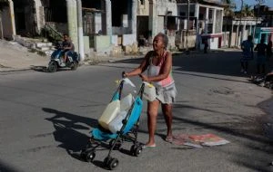 Llegan a Cuba las primeras 15 mil toneladas de arroz donadas por China ante la crisis humanitaria