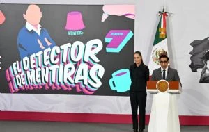 Infodemia admite error al calificar como falso el video de una mujer en ventana de Palacio Nacional