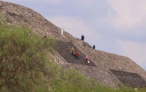 Ascenso a Pirámide de la Luna se reanudó en mayo de 2025; Pirámide del Sol sigue cerrada desde 2020