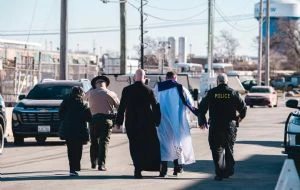 Líderes religiosos piden acceder a centros de detención de ICE durante la Cuaresma y el Ramadán