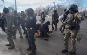 ICE ya no informará sobre muertes de detenidos que hayan sido liberados recientemente de prisión