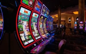 Tesoro de EU se une a México en contra de casinos por lavar dinero del narco; sanciona a empresas