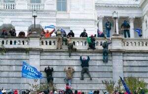 Desconfianza, violencia política y desinformación: el fantasma del asalto al Capitolio planea sobre EU