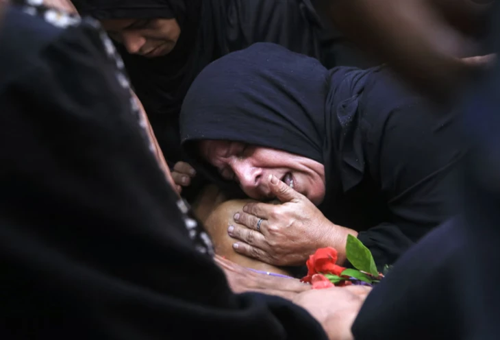 Israel bị tố bắn vào dân thường tìm viện trợ ở Gaza, 32 người thiệt mạng