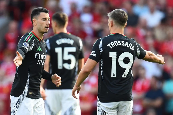 Tin tức thể thao sáng 12-5: Arsenal cầm hòa Liverpool dù bị dẫn 2 bàn