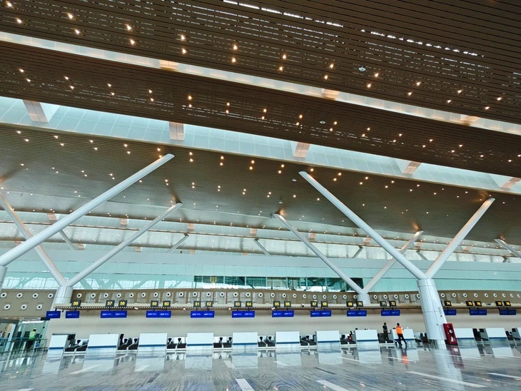 'Ông lớn' sân bay tính phát hành 1,4 tỉ cổ phiếu, tăng vốn điều lệ thành 35.800 tỉ đồng