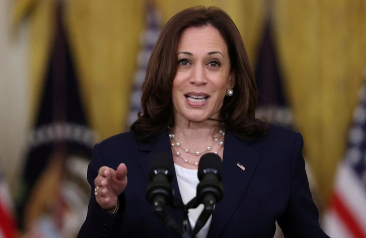 Sách của cựu phó tổng thống Mỹ Kamala Harris có bị thu hồi như tin đồn?