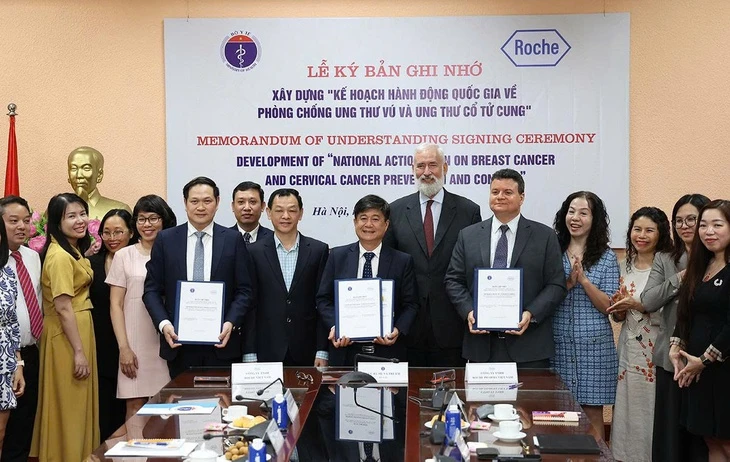 Mỗi năm Việt Nam có 12.500 ca tử vong do ung thư vú, ung thư tử cung