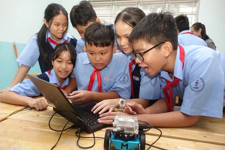 Sở GD-ĐT TP.HCM: Chương trình nhà trường phải có tối thiểu 2 lựa chọn