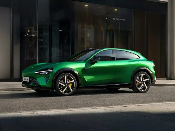 Bất chấp tranh cãi, Xiaomi YU7 vẫn ra mắt với thông số ngang ngửa Lamborghini Urus
