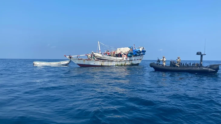 Cướp biển Somalia tái xuất, thế giới lo lắng