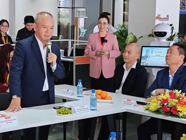 Chủ tịch Bamboo Airways xin từ nhiệm