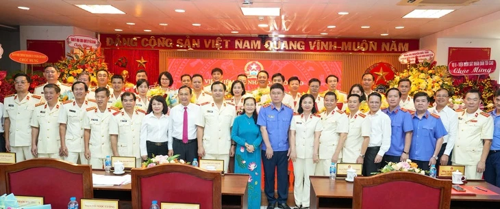 Bổ nhiệm Viện trưởng Viện kiểm sát 19 khu vực tại TP.HCM