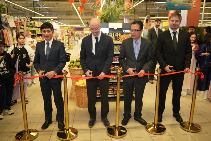 Thực phẩm và đồ uống Việt lên kệ siêu thị Nga