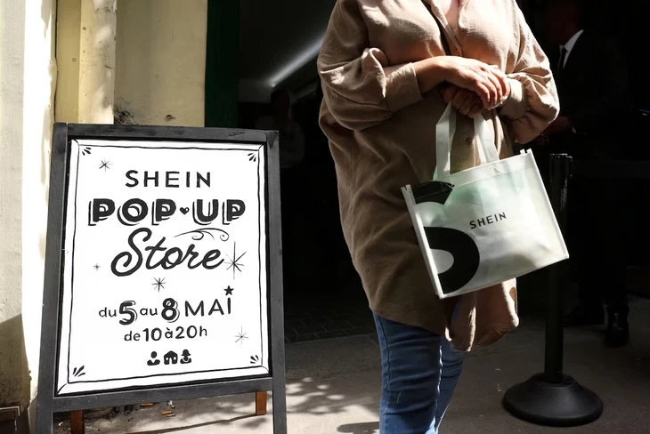 Sàn Shein và Temu của Trung Quốc sụt mạnh tại Mỹ, lấn tới ở châu Âu