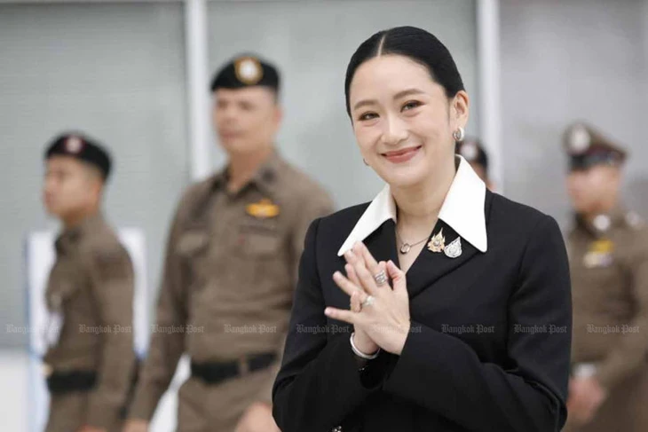 Thủ tướng Thái Lan bị đình chỉ Paetongtarn ra hầu tòa đúng ngày sinh nhật