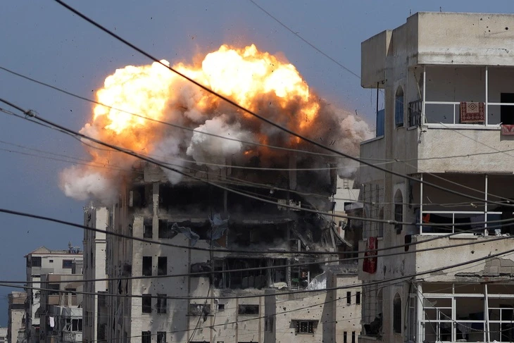Israel điều xe tăng vào khu dân cư, người dân Gaza chết đói ngày một nhiều