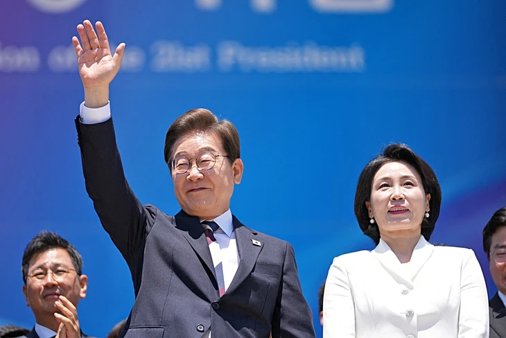 Ông Lee Jae Myung và bài toán khó về kinh tế