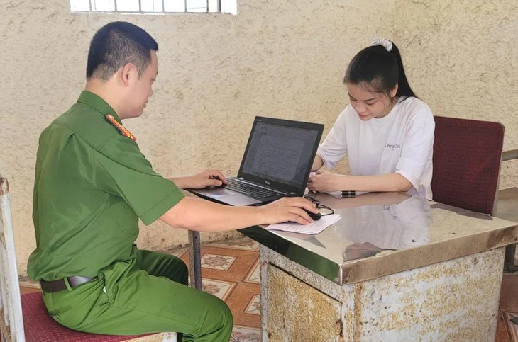 Nữ môi giới bất động sản trong 4 tháng lừa đảo hơn 17 tỉ đồng