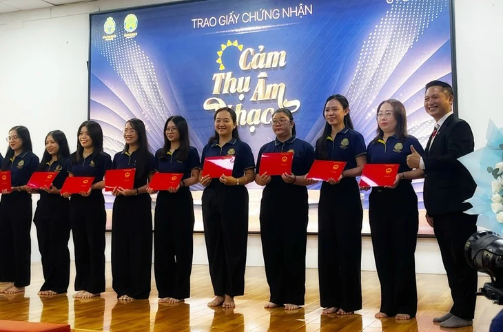 79 giáo viên mầm non được đào tạo thêm 1 năm về âm nhạc để 'nuôi dưỡng cảm xúc' cho trẻ