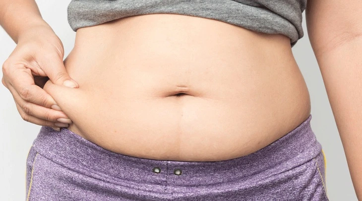 Mách bạn cách ngồi để không bị béo bụng