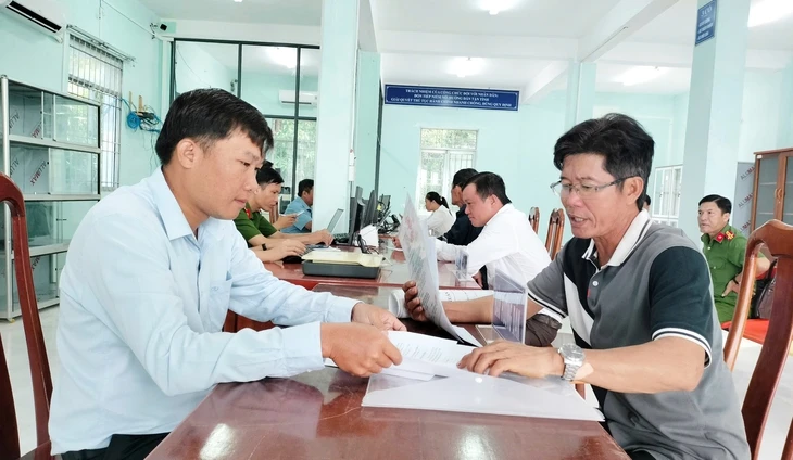 Chuyện ở xã giữa rừng U Minh những ngày đầu vận hành chính quyền hai cấp
