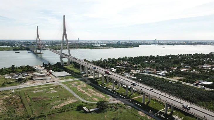 Nghiên cứu xây cầu Cần Thơ 2 là cầu dây văng 6 làn xe