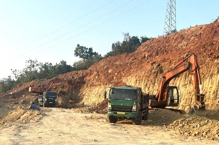 Nhiều doanh nghiệp ở Khánh Hòa khai thác khoáng sản vượt công suất cấp phép